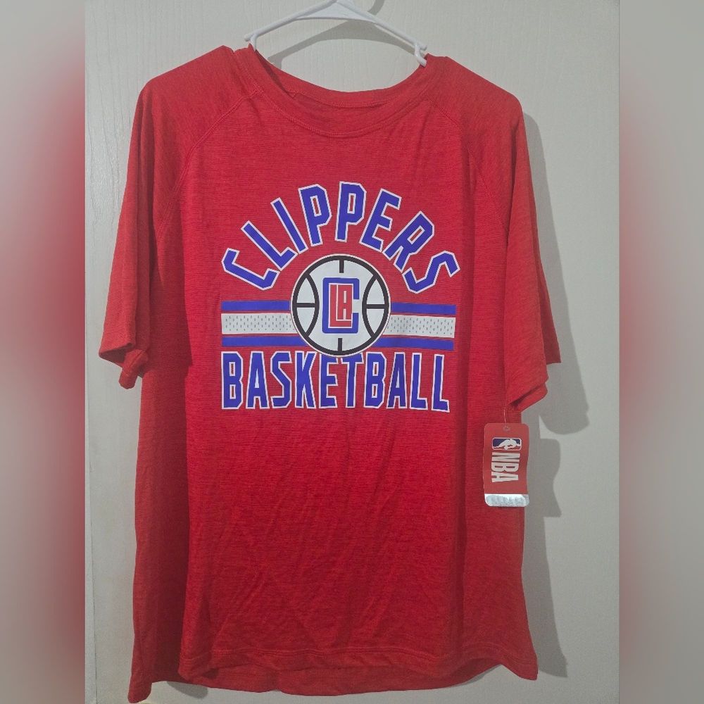 Large Clippers NBA Mens Red Graphic Tee